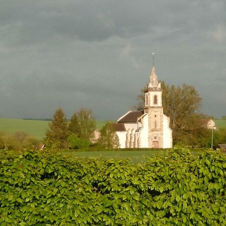 Gite Le Tremblay Thianges Esterno foto